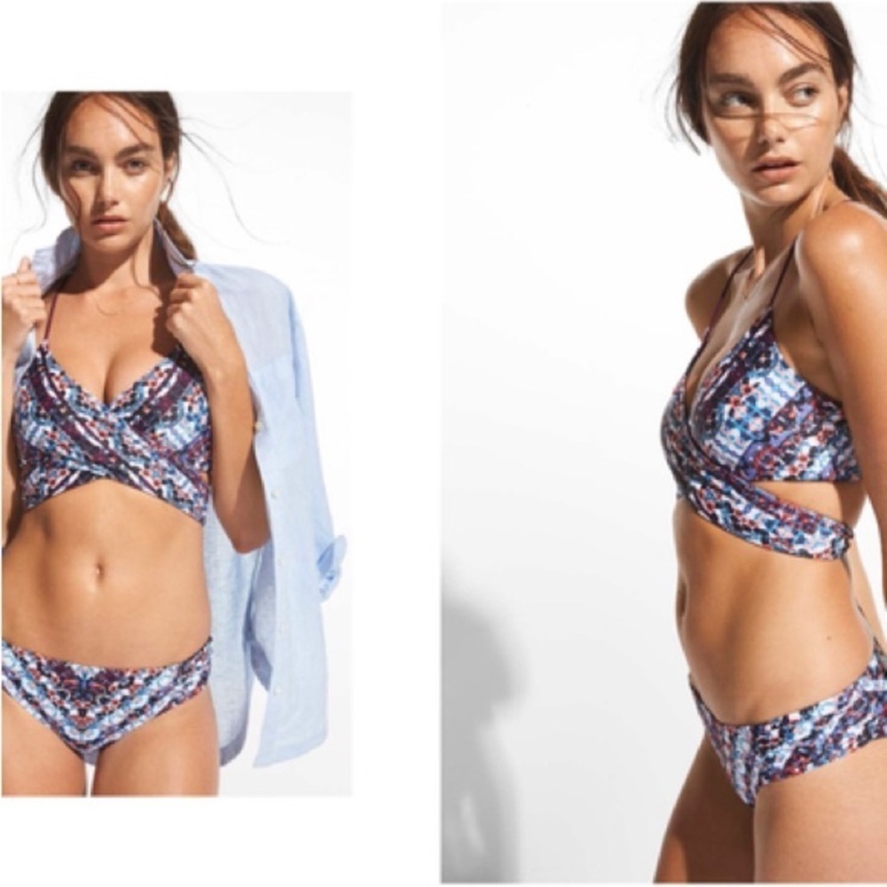Athleta Marrakesh Reversible Wrap Bikini Top - Picture 11 of 11